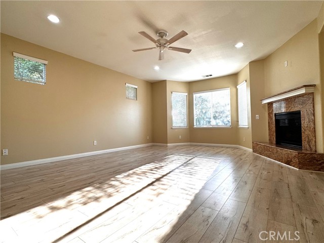 Detail Gallery Image 8 of 16 For 9488 Cedar Glen Pl, Rancho Cucamonga,  CA 91730 - 5 Beds | 3/1 Baths