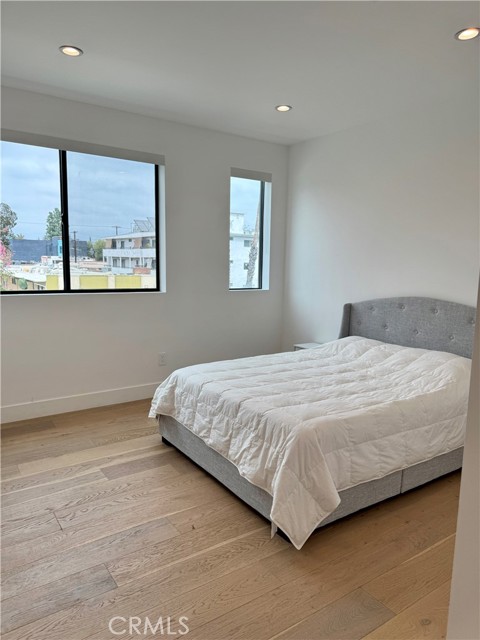 Detail Gallery Image 33 of 54 For 4336 N Serene Pl, Studio City,  CA 91604 - 3 Beds | 2/1 Baths