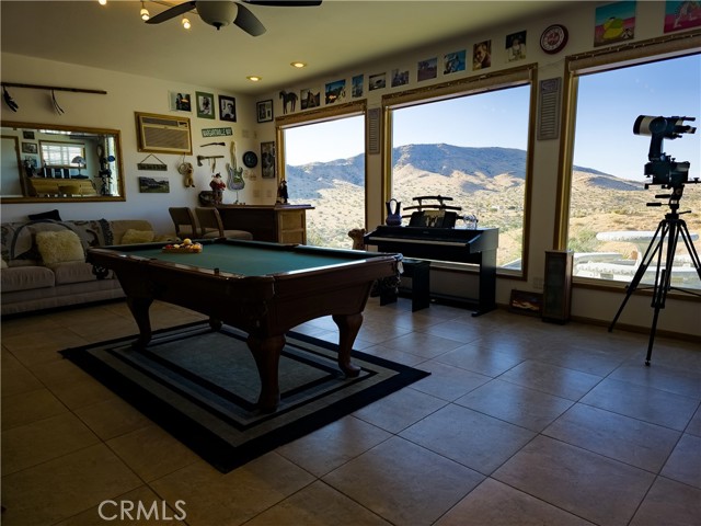 54850 Saratoga Road, Yucca Valley CA: https://media.crmls.org/medias/bc3781e0-bfe8-4d6a-bba7-4374eb5aea8c.jpg