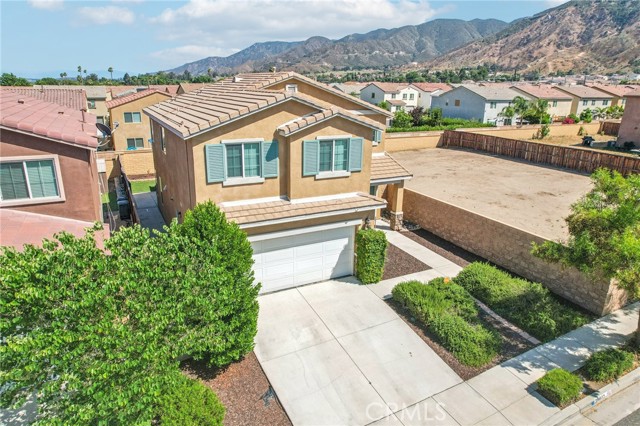 30012 Cottage Lane, Lake Elsinore CA: https://media.crmls.org/medias/bc37a7ad-c670-49c3-8990-acd8b8207a9c.jpg