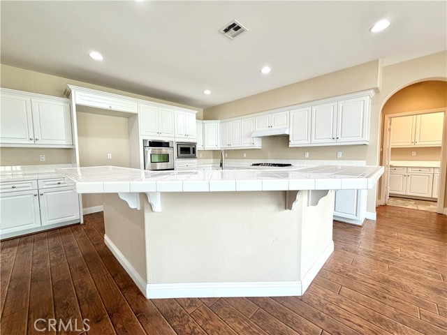Detail Gallery Image 23 of 63 For 45551 Bayberry Pl, Temecula,  CA 92592 - 5 Beds | 3/1 Baths