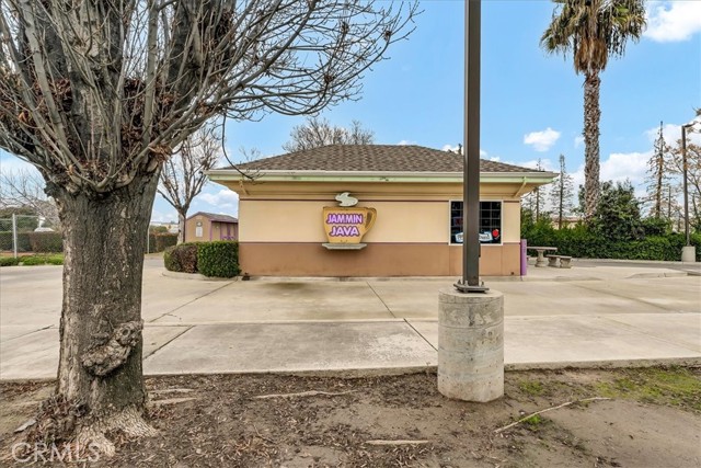 Image 12 of 26 For 1720 Noble Avenue