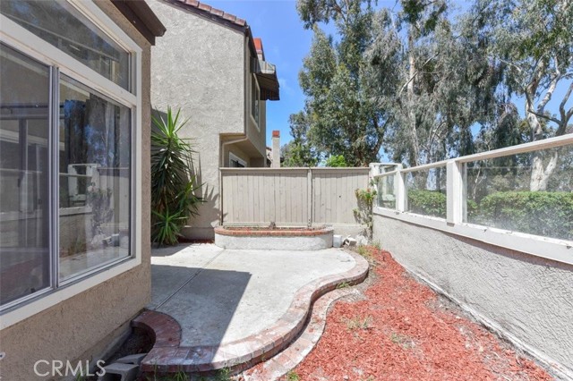 Detail Gallery Image 30 of 34 For 143 Stanford Ct #36,  Irvine,  CA 92612 - 2 Beds | 2/1 Baths