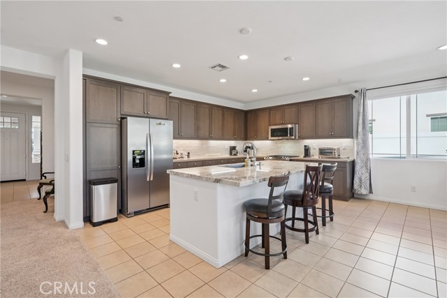 Detail Gallery Image 9 of 53 For 414 Azalea St, Fillmore,  CA 93015 - 3 Beds | 2/1 Baths