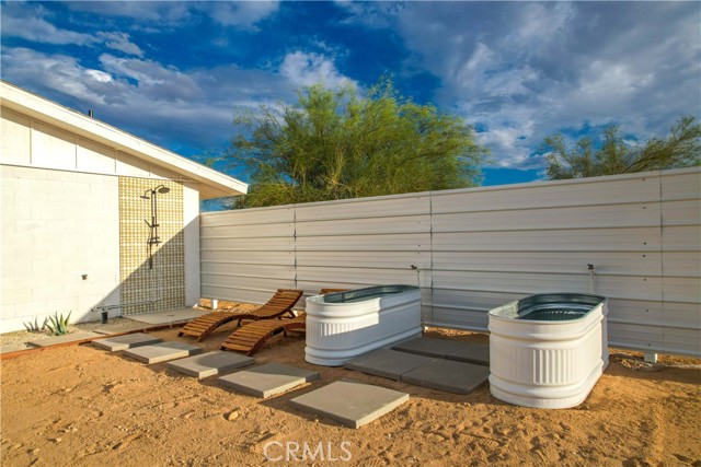 Detail Gallery Image 6 of 36 For 116 Rutho Rd, Twentynine Palms,  CA 92277 - 2 Beds | 2 Baths