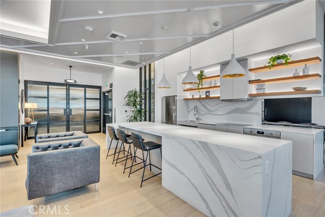 Detail Gallery Image 38 of 38 For 400 S Broadway #811,  Los Angeles,  CA 90013 - 1 Beds | 1 Baths