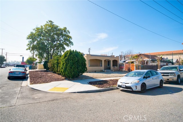 Detail Gallery Image 14 of 18 For 584 E H St, Colton,  CA 92324 - – Beds | – Baths