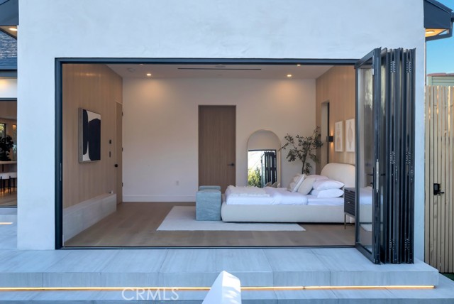 Detail Gallery Image 51 of 63 For 11107 Kling St, North Hollywood,  CA 91602 - 4 Beds | 4 Baths