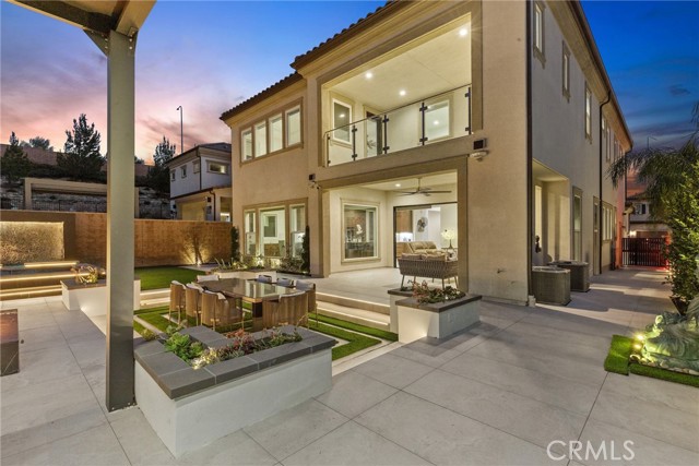 20535 W Bluebird Court, Porter Ranch CA: https://media.crmls.org/medias/bc3c03f3-79fa-4b90-b0f5-df07e8662e16.jpg