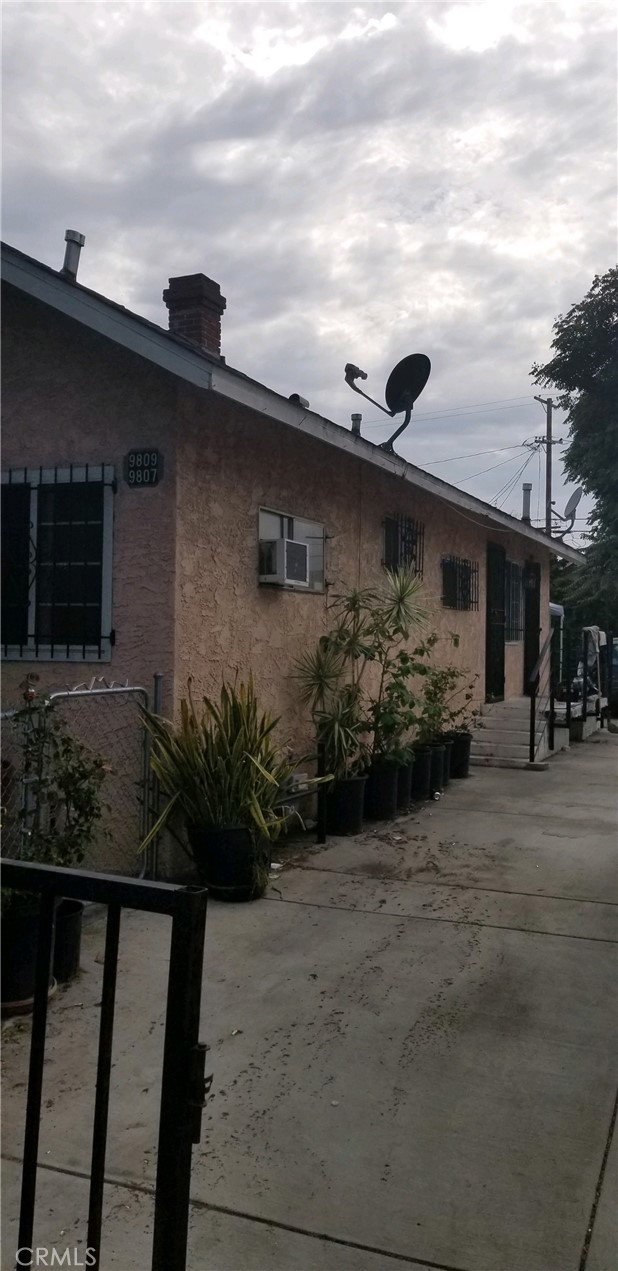 Image 3 for 9807 Wilmington Ave, Los Angeles, CA 90002