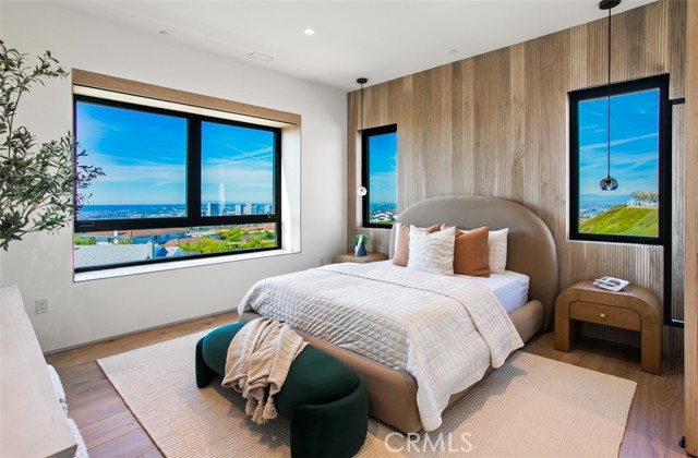 53 Montecito, Corona del Mar CA: https://media.crmls.org/medias/bc3dfea4-7c51-4ee7-9031-4714229208c0.jpg