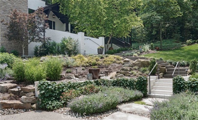 3530 Trimble Court, Outside Area (Outside Ca) CA: https://media.crmls.org/medias/bc3e4d5a-af3b-417d-9ef8-98aca0a9be59.jpg