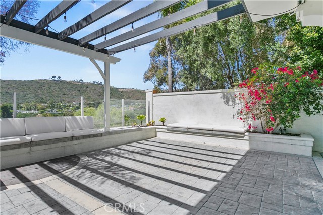 55 S Peak, Laguna Niguel CA: https://media.crmls.org/medias/bc3e9749-936b-4977-a09b-ef1fa5a7d3f1.jpg