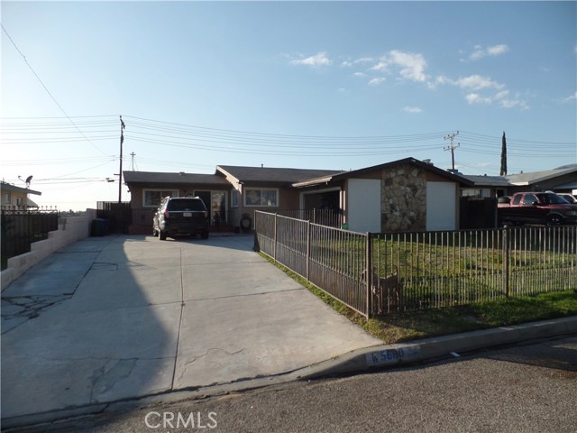 5680 Dogwood St, San Bernardino, CA 92404