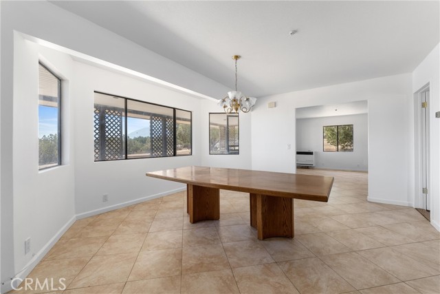 29405 123rd E Street, Pearblossom CA: https://media.crmls.org/medias/bc40416b-bcc6-4567-8fe9-dff01d49a644.jpg