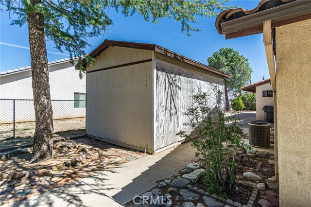 Detail Gallery Image 66 of 75 For 7040 Kenyon Ave, Hesperia,  CA 92345 - 3 Beds | 2/1 Baths