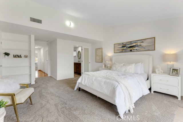 Detail Gallery Image 10 of 22 For 12926 Barto, Granada Hills,  CA 91344 - 3 Beds | 2 Baths