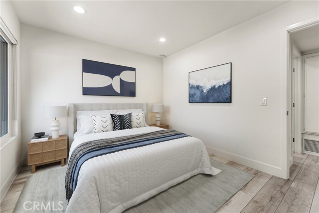 Detail Gallery Image 15 of 23 For 52 Sea Pine, Newport Beach,  CA 92660 - 2 Beds | 2 Baths