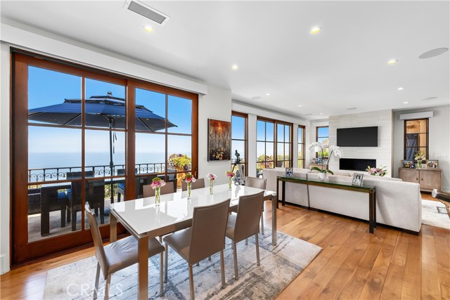 1509 Via Montemar, Palos Verdes Estates, California 90274, 4 Bedrooms Bedrooms, ,4 BathroomsBathrooms,Residential,Sold,Via Montemar,SB21180594