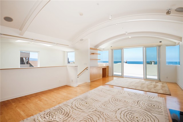 701 Bayview Drive, Manhattan Beach, California 90266, 3 Bedrooms Bedrooms, ,3 BathroomsBathrooms,Residential,Sold,Bayview,SB22103178