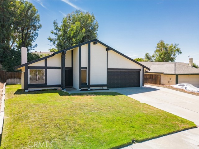 3264 Gallion Circle, Riverside, CA 92503