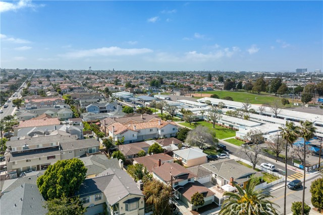 2228 Plant Avenue, Redondo Beach, California 90278, ,Residential Income,Sold,Plant,SB22071294