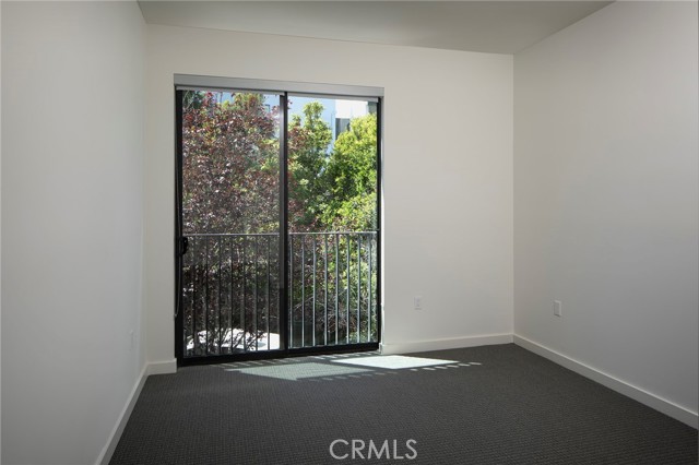 Detail Gallery Image 13 of 20 For 12012 Valleyheart Dr #203,  Studio City,  CA 91604 - 2 Beds | 2 Baths