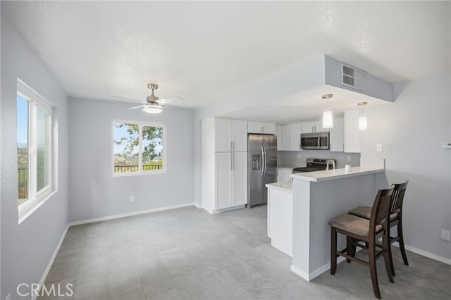 2616 avenida del vista, Corona CA: https://media.crmls.org/medias/bc44bee9-4baf-4f7b-95fd-ec50e3284a1e.jpg