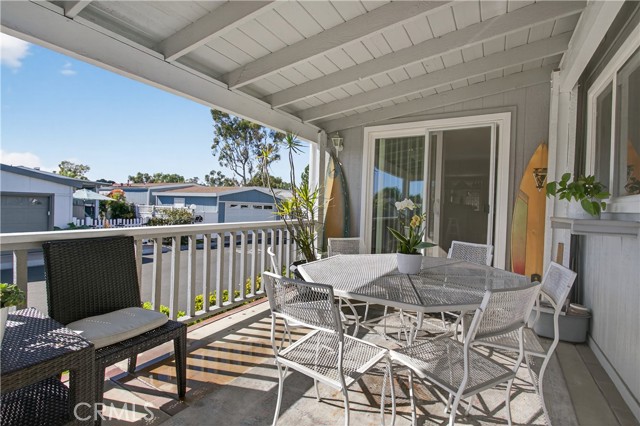 Detail Gallery Image 2 of 32 For 5200 Irvine Bld #256,  Irvine,  CA 92620 - 2 Beds | 2 Baths