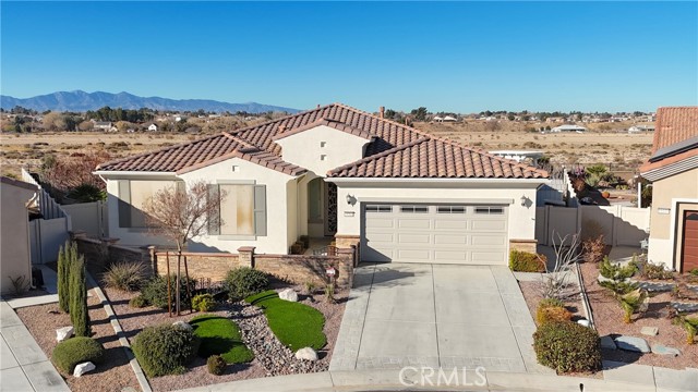 Detail Gallery Image 3 of 28 For 19361 Glaslyn Ct, Apple Valley,  CA 92308 - 2 Beds | 3 Baths