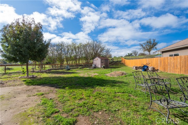 645 Catala Way, San Miguel CA: https://media.crmls.org/medias/bc45e4b2-ae93-4aac-94b0-7faacd3f682f.jpg