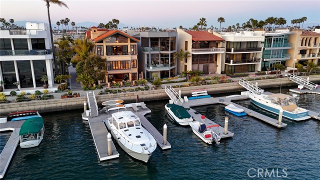 6048 Lido Lane, Long Beach CA: https://media.crmls.org/medias/bc45e5db-5fbd-4741-835d-1fb2f9fe70c1.jpg