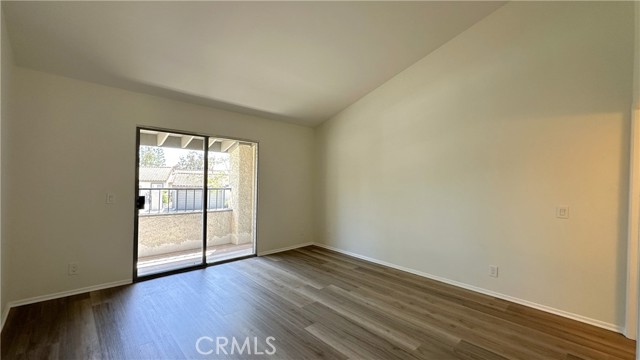 Detail Gallery Image 15 of 22 For 19519 Rinaldi #57,  Porter Ranch,  CA 91326 - 3 Beds | 2 Baths