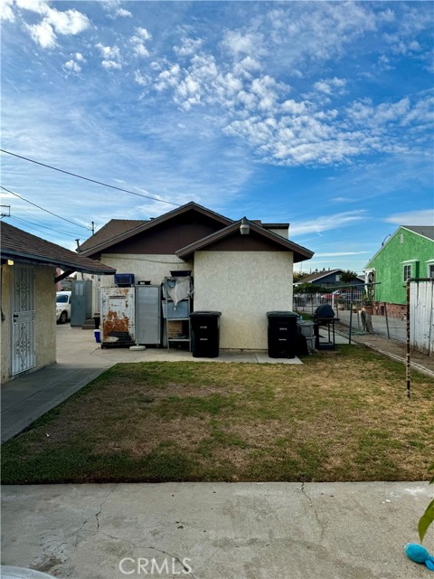 Detail Gallery Image 7 of 21 For 752 Hendricks Ave, Los Angeles,  CA 90022 - – Beds | – Baths