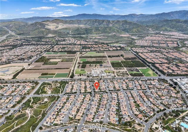 Detail Gallery Image 50 of 51 For 114 Crossover, Irvine,  CA 92618 - 5 Beds | 5/2 Baths