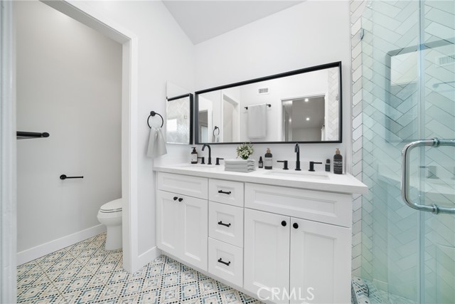 1525 Meadow Glen Road, Diamond Bar CA: https://media.crmls.org/medias/bc46d6e1-a529-4fd1-87ca-e723bb5db19f.jpg
