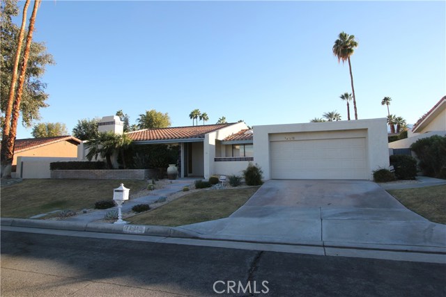 Image Number 1 for 72815   Somera RD in PALM DESERT