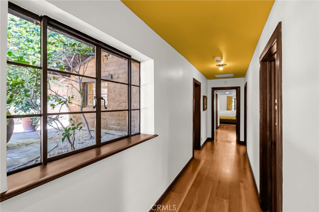 MLS #IV25260007 image #30