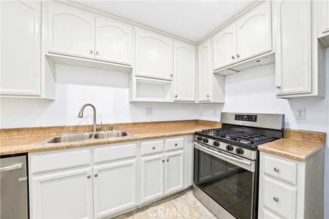 420 Golden Springs Drive photo 11