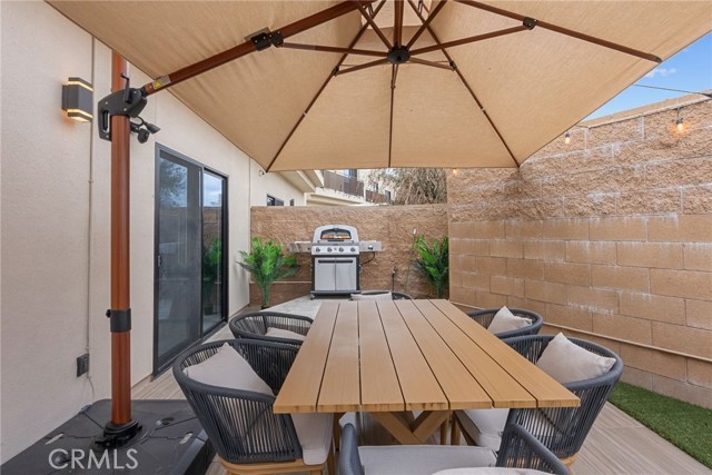 Detail Gallery Image 20 of 37 For 18703 Redwing St, Tarzana,  CA 91356 - 3 Beds | 2/1 Baths