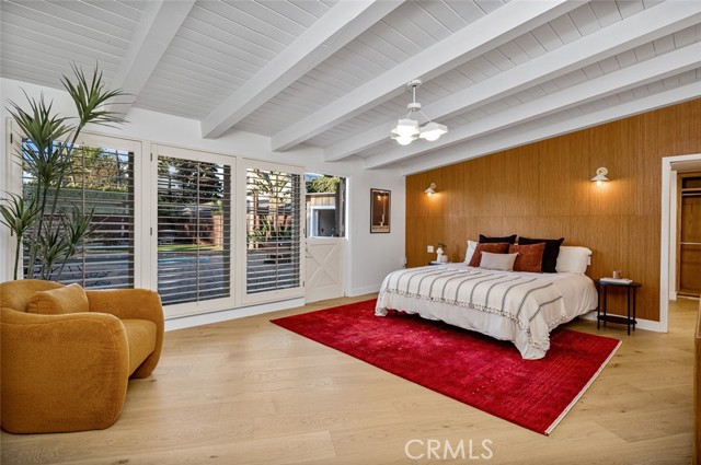 Image 17 of 53 For 1430 La Perla Avenue
