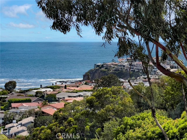 Detail Gallery Image 26 of 26 For 1131 Emerald Bay, Laguna Beach,  CA 92651 - 5 Beds | 5/1 Baths