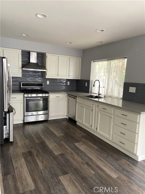 Detail Gallery Image 10 of 31 For 23 Longhorn St, Trabuco Canyon,  CA 92679 - 3 Beds | 2/1 Baths