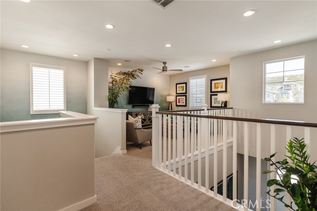 Detail Gallery Image 22 of 75 For 18108 Esker Ln, Canyon Country,  CA 91350 - 5 Beds | 3 Baths