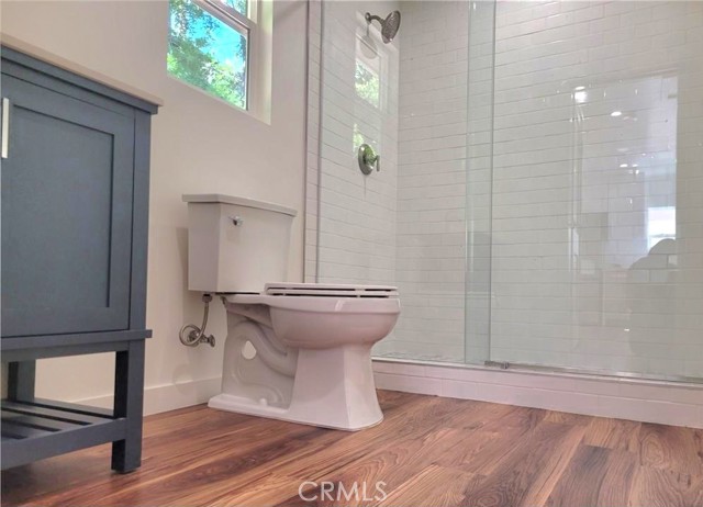 Detail Gallery Image 8 of 13 For 3617 E Esther, Long Beach,  CA 90804 - 1 Beds | 1 Baths