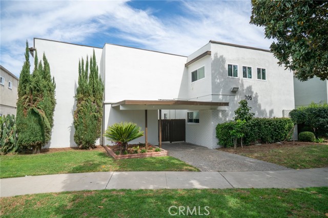 Front Image Thumbnail for CROC25276298