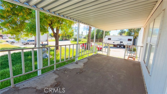 Detail Gallery Image 5 of 28 For 18420 Decker, Perris,  CA 92570 - 2 Beds | 2 Baths