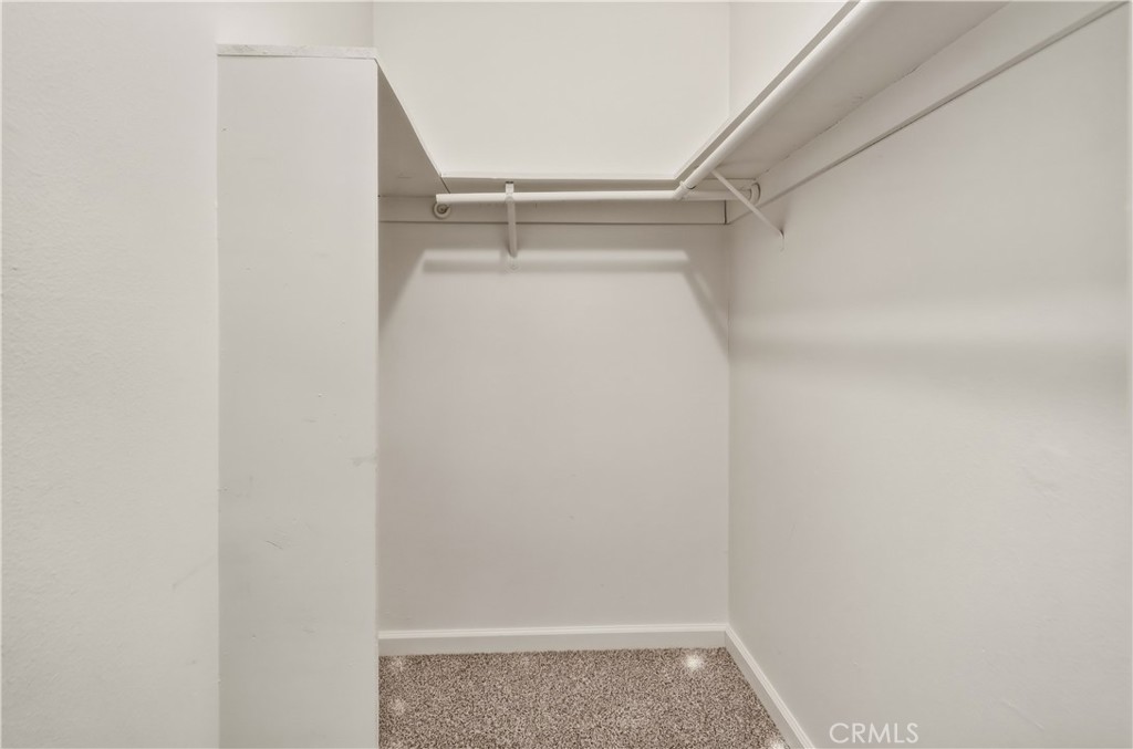 https://media.crmls.org/medias/bc4f8cac-a579-46ee-8c7e-577c198aa131.jpg?preset=X-Large