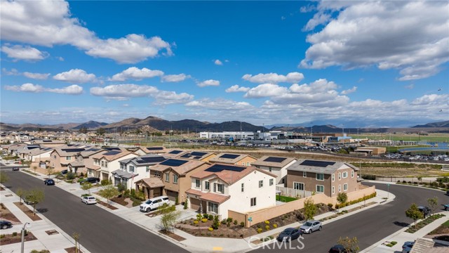32808 Jaenichen Lane, Menifee CA: https://media.crmls.org/medias/bc4f8f30-441a-4e6f-9ca9-bc943e2e526b.jpg