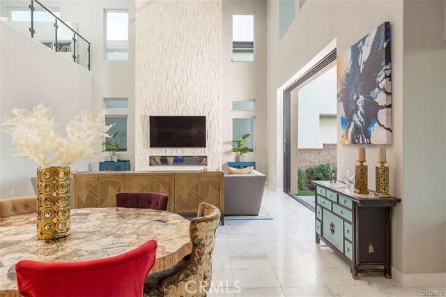 11527 N Darcy, Porter Ranch CA: https://media.crmls.org/medias/bc4fa939-4e7d-4d2a-b20a-f5216028186d.jpg